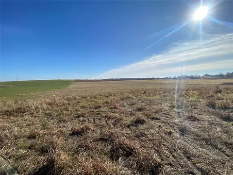 N Meridian Avenue, Crescent, OK 73028