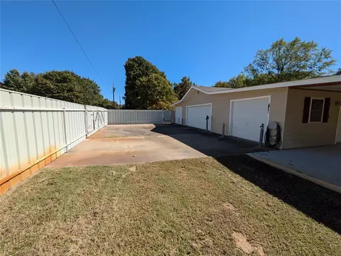 11713 S 4205 Rd, Eufaula, OK 74432 photo 7