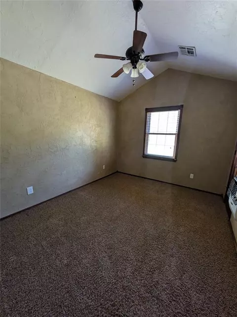 11713 S 4205 Rd, Eufaula, OK 74432 photo 13