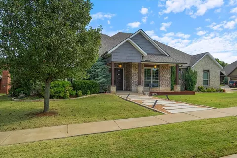 1903 Ithaca Dr, Norman, OK 73071 photo 2
