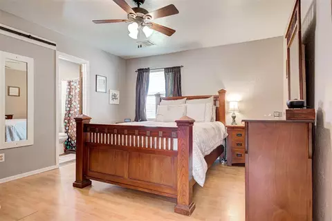 1204 Spruce St, Moore, OK 73160 photo 24