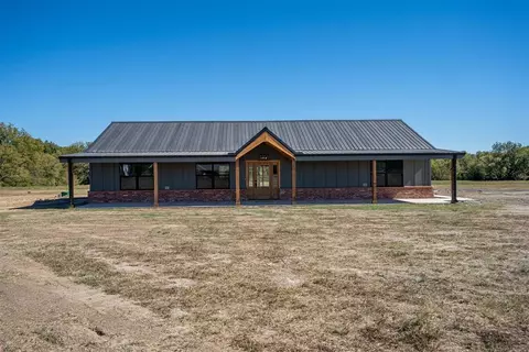 109014 N 3750 Rd, Okemah, OK 74859