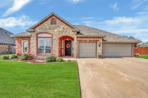 3917 Pilgrim Ln, Altus, OK 73521