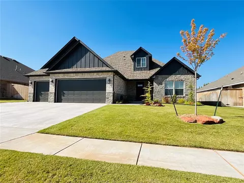 3104 Birmingham Dr, Norman, OK 73071