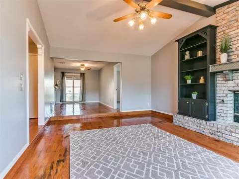 641 NE 15th St, Moore, OK 73160 photo 14