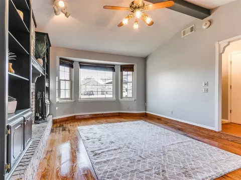 641 NE 15th St, Moore, OK 73160 photo 10