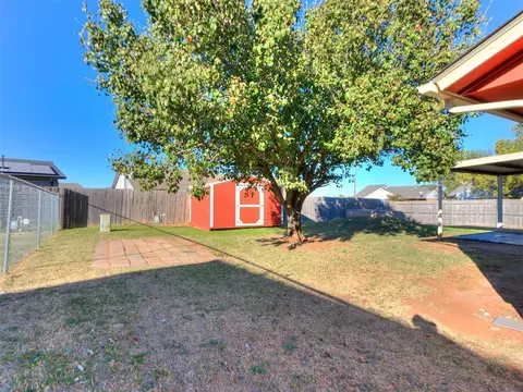 641 NE 15th St, Moore, OK 73160 photo 22