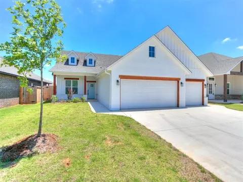 2836 Wild Rose Ln, Yukon, OK 73099