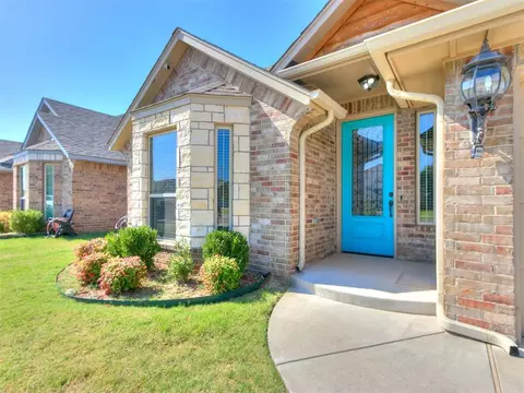 1218 Stone Creek Dr, Norman, OK 73071