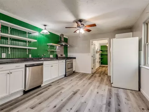 214 E Mcgee St, Eufaula, OK 74432 photo 9
