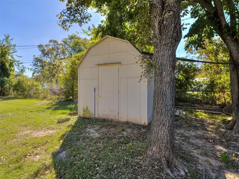 214 E Mcgee St, Eufaula, OK 74432 photo 31