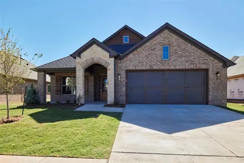 2516 NW 179th St, Edmond, OK 73012