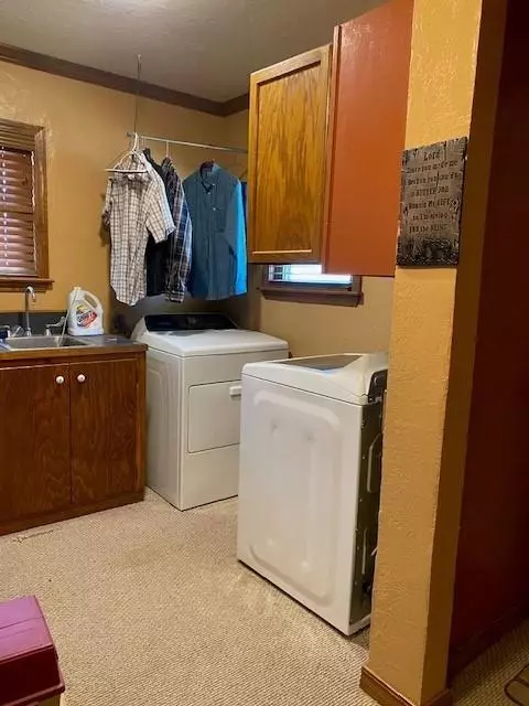 24064 E 1410 Rd, Mountain View, OK 73062 photo 13