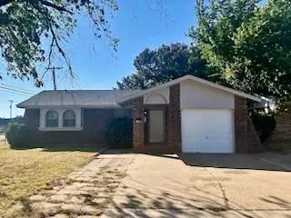 501 Greenvale Rd, Oklahoma City, OK 73127