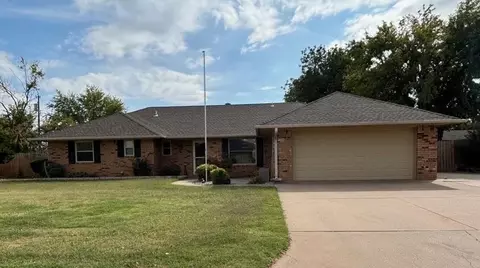 1504 Mockingbird Ln, Weatherford, OK 73096