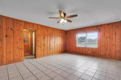 501 E Navajoe Rd, Altus, OK 73521 photo 5