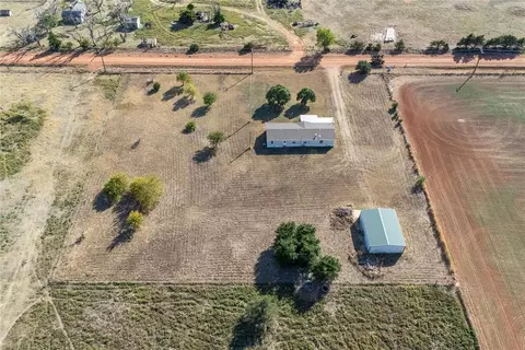 7677 E 730 Rd, Loyal, OK 73756 photo 5