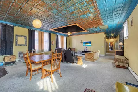 112 E Lincoln St, Mangum, OK 73554