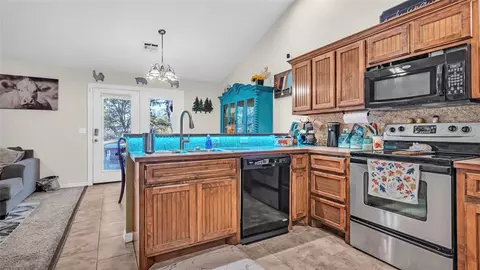 932 E Gardena, Ada, OK 74820 photo 12