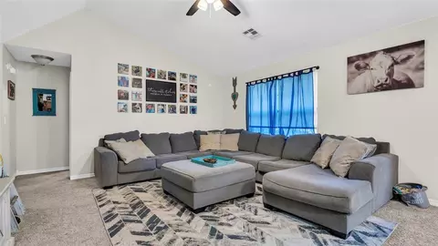932 E Gardena, Ada, OK 74820 photo 6