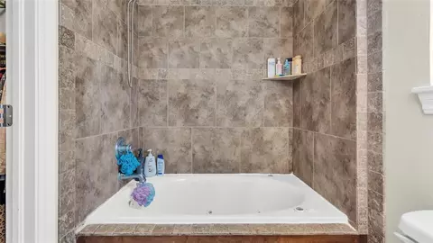 932 E Gardena, Ada, OK 74820 photo 19