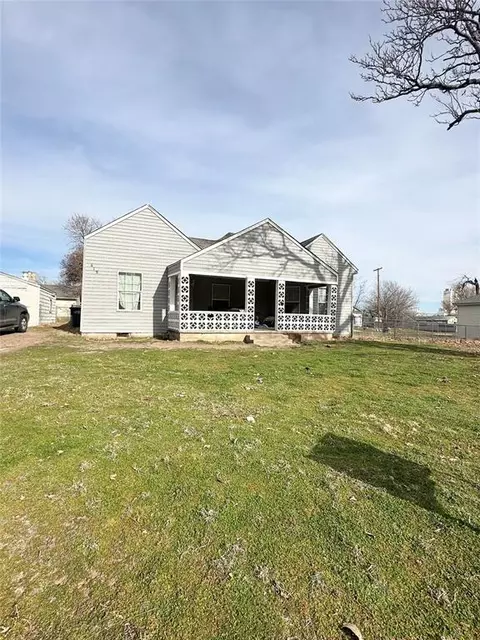 619 Kenwood Blvd, Enid, OK 73701