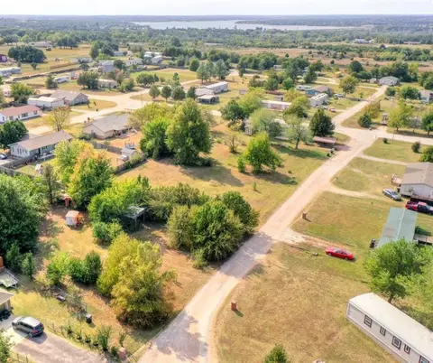 105 Savanna Pl, Shawnee, OK 74804