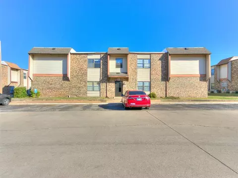 401 SE 12th Ave #169, Norman, OK 73071