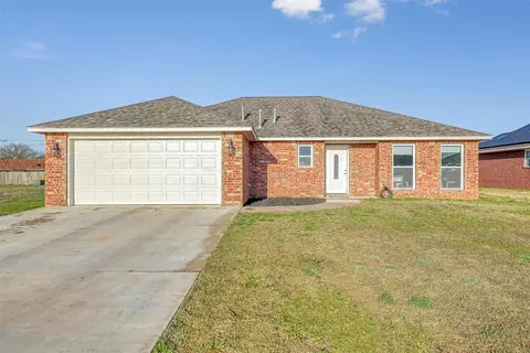 1809 Sommerset Pl, Altus, OK 73521