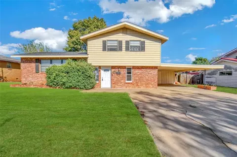 111 E Hillcrest Ln, Hobart, OK 73651