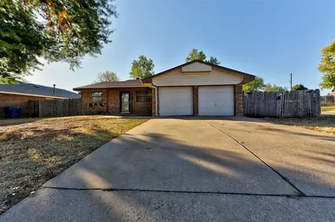 202 E Bass Ave, Yukon, OK 73099