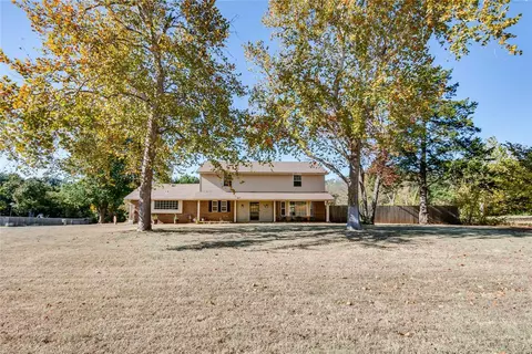 2509 Old Farm Ln, Edmond, OK 73013