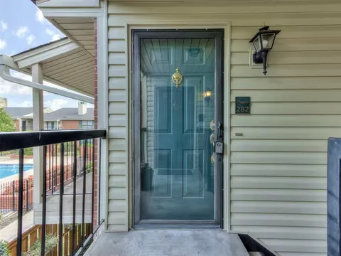 4400 Hemingway Dr #282, Oklahoma City, OK 73118