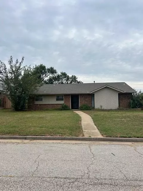 528 NW 140th St, Edmond, OK 73013