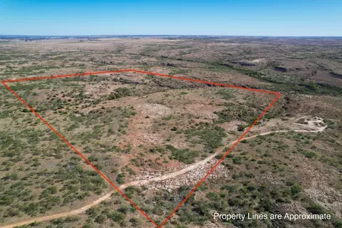N D1686 Road, Erick, OK 73645 photo 2