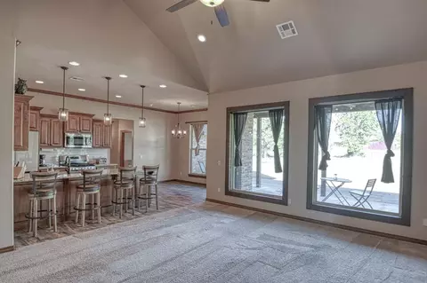17921 E Reno Ave, Choctaw, OK 73020 photo 7