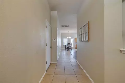 1805 E View Dr, Norman, OK 73071 photo 4