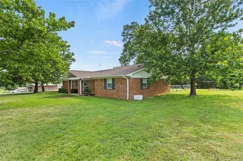 120 Byng Ave, Ada, OK 74820 photo 5