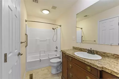 120 Byng Ave, Ada, OK 74820 photo 27