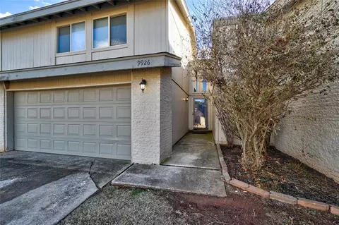 9926 Hefner Village Pl, Oklahoma City, OK 73162