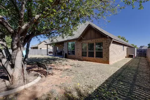 2425 Glenmere Dr, Edmond, OK 73003 photo 30