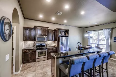 2425 Glenmere Dr, Edmond, OK 73003 photo 11