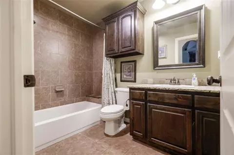 2425 Glenmere Dr, Edmond, OK 73003 photo 20