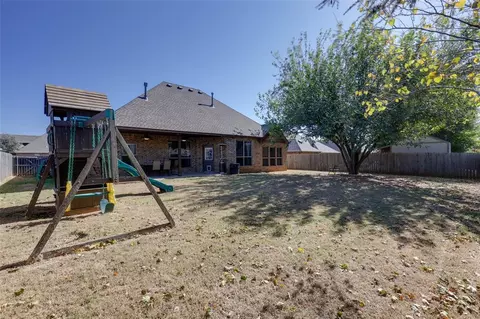 2425 Glenmere Dr, Edmond, OK 73003 photo 29