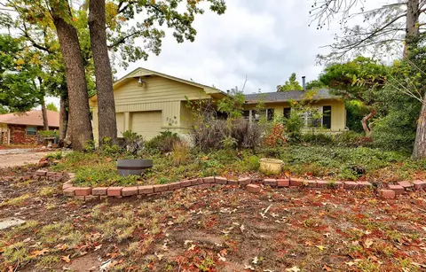 2200 N Redmond Ave, Bethany, OK 73008