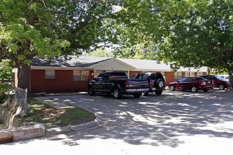 1908 Cherry Stone St, Norman, OK 73072 photo 2