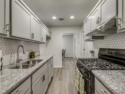 1321 SW 31st St, Oklahoma City, OK 73119