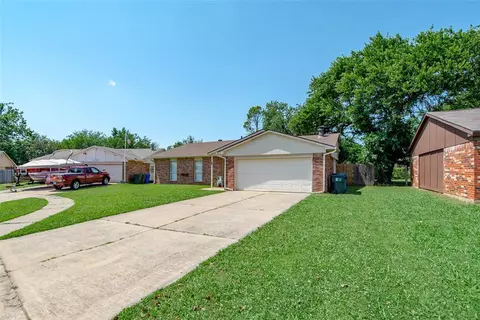 2109 Meridian Dr, Norman, OK 73071