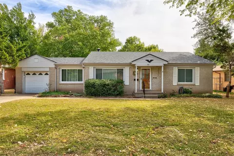 621 Morningside Dr, Norman, OK 73071
