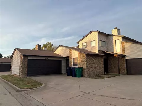 912 NW 116th Ct, Oklahoma City, OK 73114